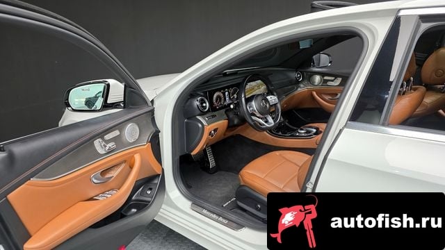 Mercedes-Benz E-Class E-Class W213 2020 года - похожие автомобили