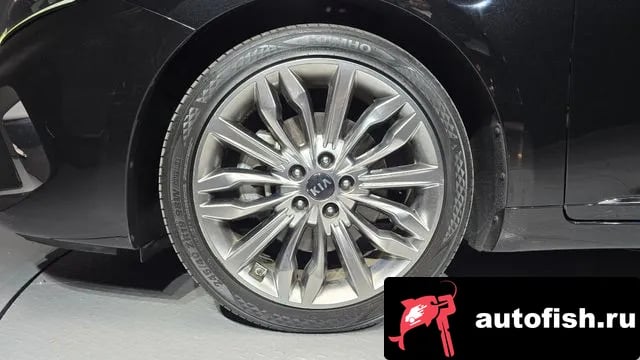 Kia K7 K7 Premier 2019 года - похожие автомобили