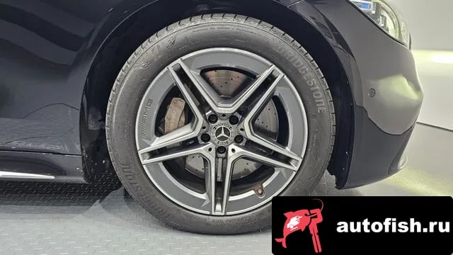 Mercedes-Benz S-Class S-Class W223 2022 года - похожие автомобили