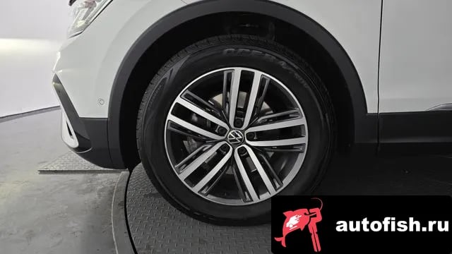 Volkswagen Tiguan Tiguan Allspace 2022 года - похожие автомобили