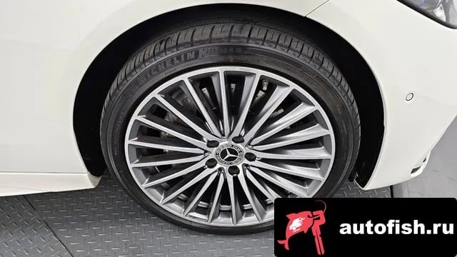 Mercedes-Benz C-Class C-Class W206 2022 года - похожие автомобили