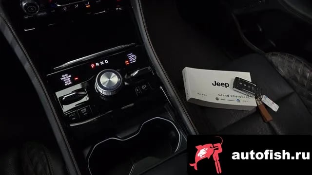 Jeep Cherokee Grand Cherokee (WL) 2021 года - похожие автомобили