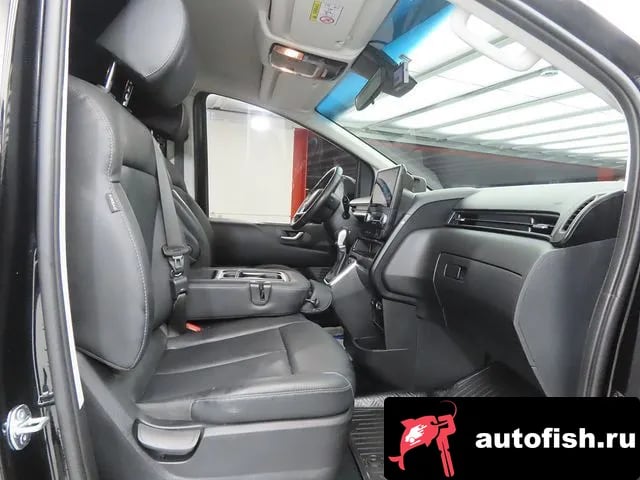 Hyundai Staria Staria 2023 года - похожие автомобили