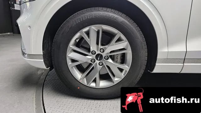 Genesis GV70 GV70 2026 года - похожие автомобили