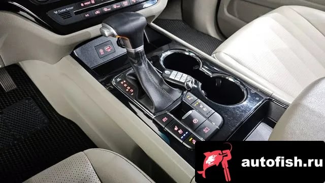 Kia Carnival The New Carnival 2020 года - похожие автомобили