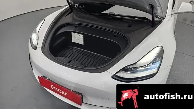 Tesla Model 3 Model 3 2020 года - похожие автомобили