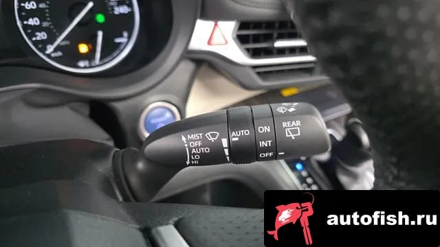 Toyota Sienna Siena 4th Generation 2022 года - похожие автомобили
