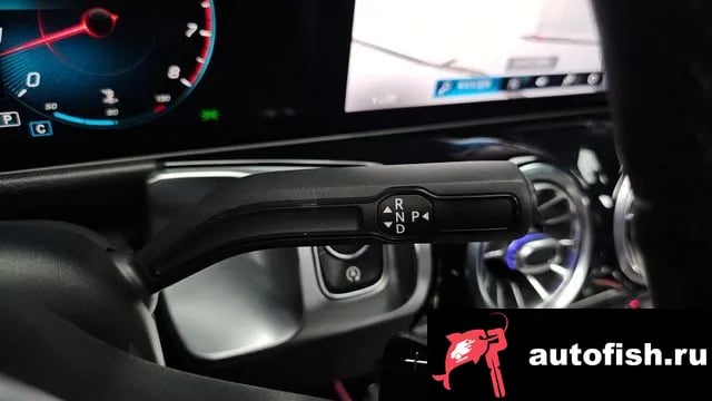 Mercedes-Benz GLB-Class GLB-Class X247 2020 года - похожие автомобили