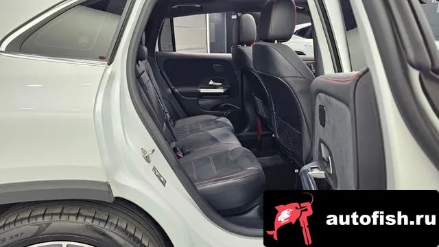 Mercedes-Benz GLA-Class GLA - Class H247 2022 года - похожие автомобили