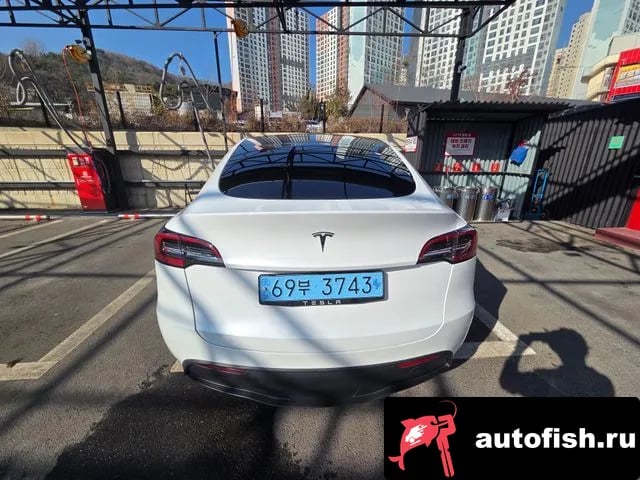 Tesla Model Y Model Y 2022 года - похожие автомобили