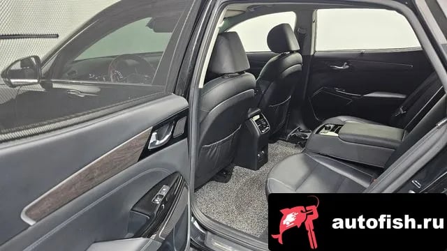 Kia K7 K7 Premier 2019 года - похожие автомобили