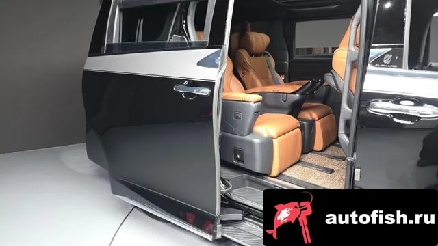 Toyota Alphard Alphad 4th Generation 2025 года - похожие автомобили