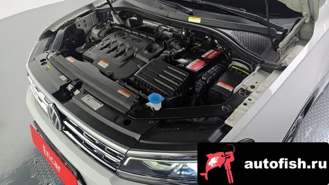 Volkswagen Tiguan Tiguan second Generation 2018 года - похожие автомобили