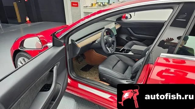 Tesla Model 3 Model 3 2020 года - похожие автомобили
