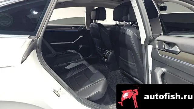 Volkswagen Arteon Atheon 2020 года - похожие автомобили