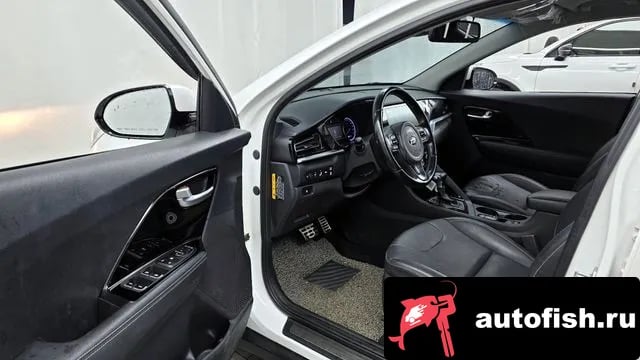 Kia Niro The New Niro 2019 года - похожие автомобили