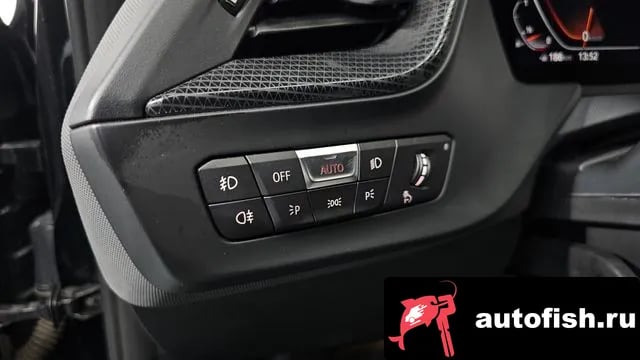 BMW 1-Series 1 Series (F40) 2023 года - похожие автомобили