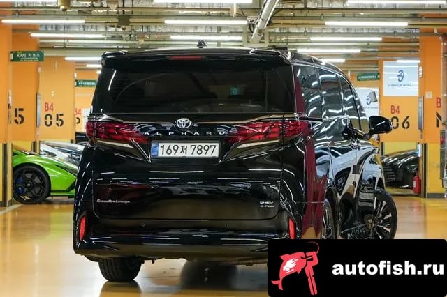 Toyota Alphard Alphad 4th Generation 2025 года - похожие автомобили