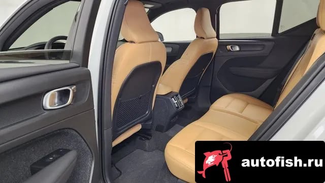 Volvo XC40 XC40 2021 года - похожие автомобили