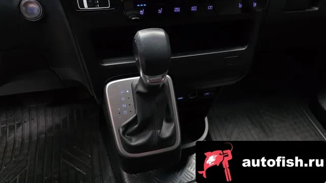 Hyundai Staria Staria 2022 года - похожие автомобили