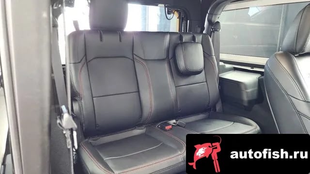 Jeep Wrangler Wrangler (JL) 2024 года - похожие автомобили