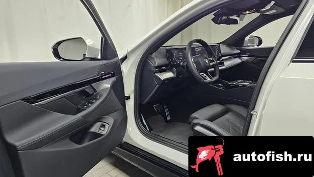 BMW 5-Series 5 Series (G60) 2023 года - похожие автомобили
