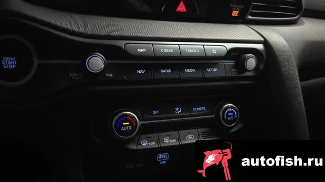 Hyundai Veloster Veloster (JS) 2021 года - похожие автомобили