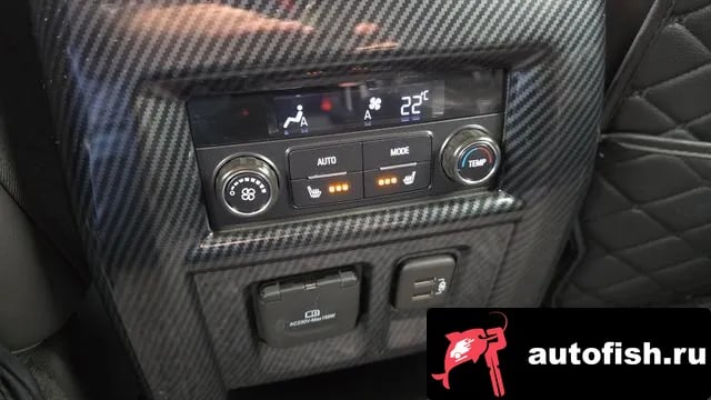 Chevrolet (GM Daewoo) Traverse Traverse 2021 года - похожие автомобили