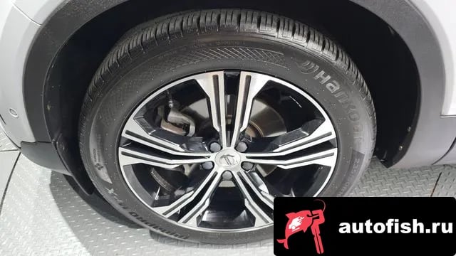 Volvo XC40 XC40 2019 года - похожие автомобили