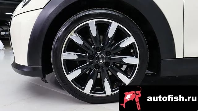 Mini Cooper Convertible Cooper Convertible 2022 года - похожие автомобили