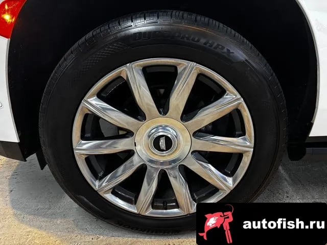Cadillac Escalade Escalade 5th Generation 2021 года - похожие автомобили