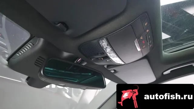 Mercedes-Benz C-Class C-Class W205 2018 года - похожие автомобили