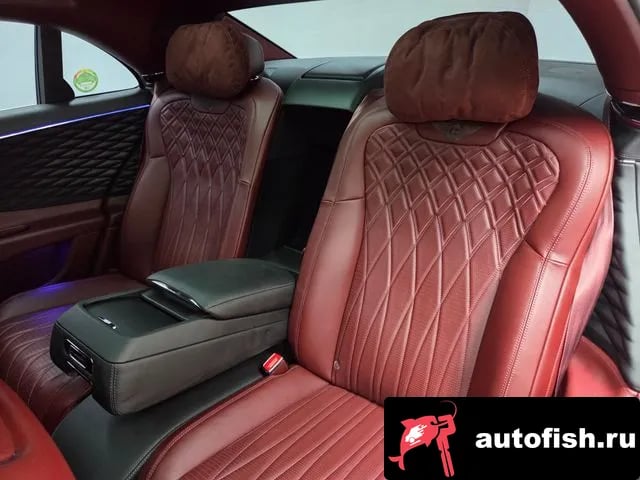 Bentley Flying Spur Flying Spur 3rd Generation 2021 года - похожие автомобили