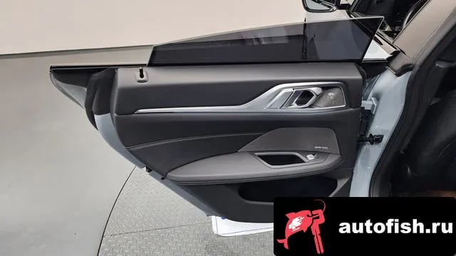 BMW i4 i4 2023 года - похожие автомобили