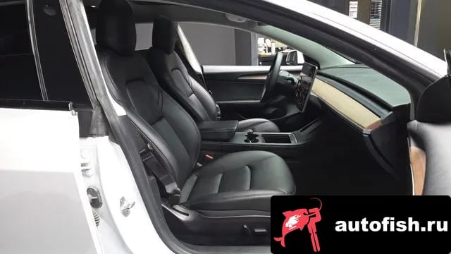 Tesla Model 3 Model 3 2022 года - похожие автомобили