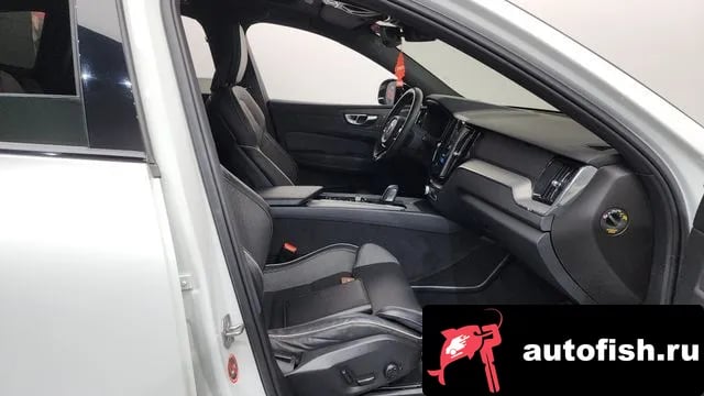 Volvo XC60 XC60 second Generation 2020 года - похожие автомобили