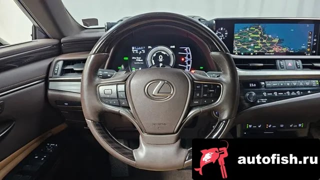 Lexus ES ES300h 7th generation 2018 года - похожие автомобили