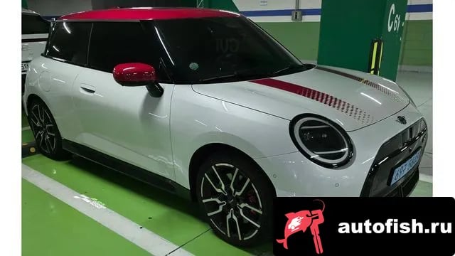 Mini Cooper Cooper Electric 4th Generation 2025 года - похожие автомобили