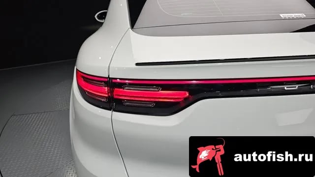 Porsche Cayenne Cayenne (PO536) 2020 года - похожие автомобили