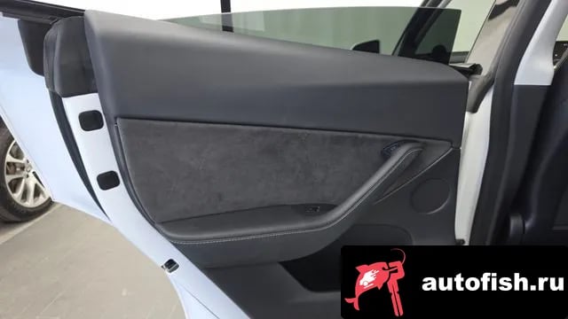 Tesla Model Y Model Y 2022 года - похожие автомобили