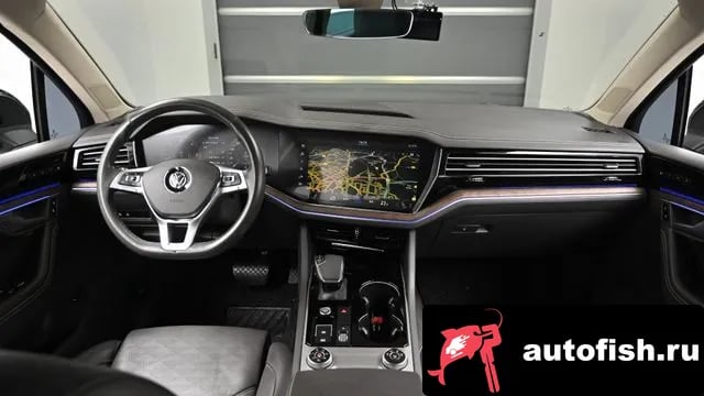 Volkswagen Touareg Tuareg 3rd generation 2020 года - похожие автомобили