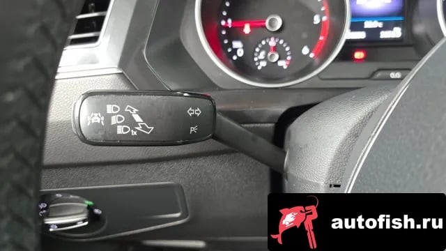 Volkswagen Tiguan Tiguan second Generation 2018 года - похожие автомобили