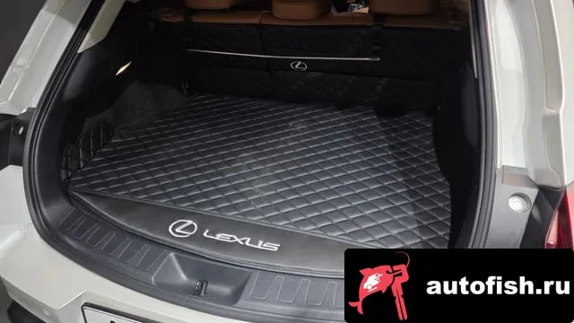 Lexus UX UX250h 2019 года - похожие автомобили
