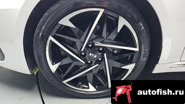 Kia K5 The New K5 2nd generation 2018 года - похожие автомобили