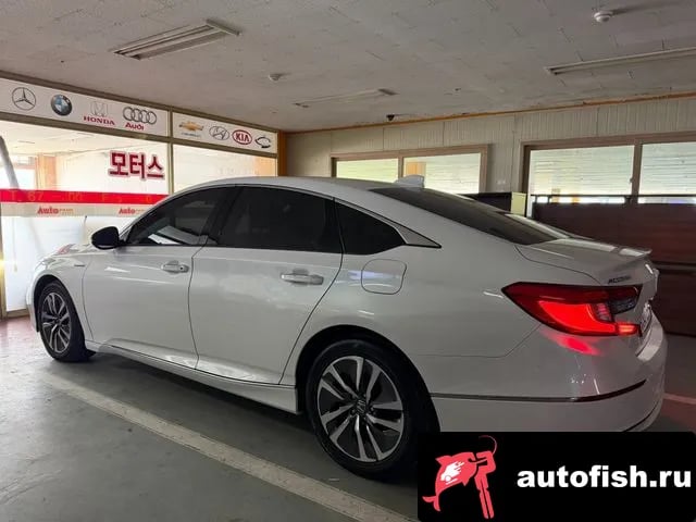 Honda Accord Accord 10th Generation 2019 года - похожие автомобили