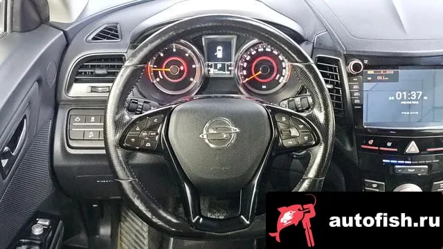 KG Mobility (Ssangyong) TIBOLI Tivoli Air 2018 года - похожие автомобили