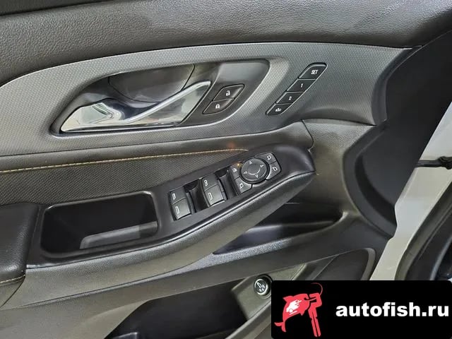 Chevrolet (GM Daewoo) Traverse Traverse 2020 года - похожие автомобили