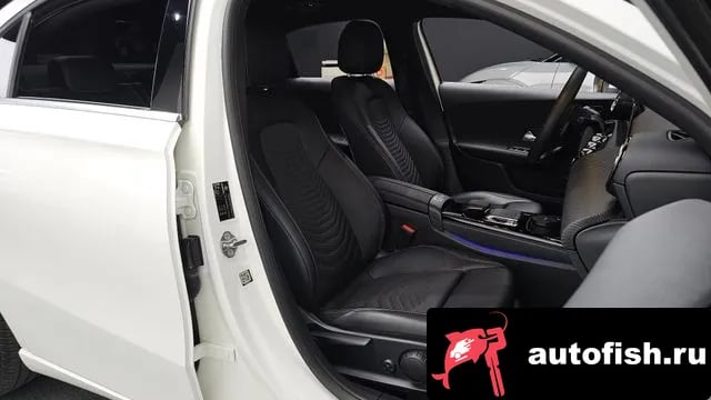 Mercedes-Benz A-Class A-Class W177 2020 года - похожие автомобили