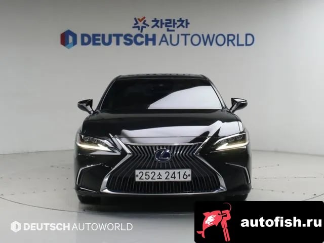 Lexus ES ES300h 7th generation 2020 года - похожие автомобили