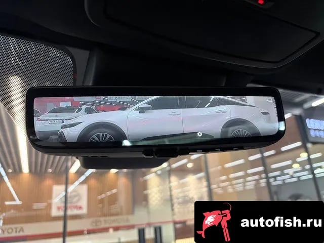 Toyota Sienna Siena 4th Generation 2025 года - похожие автомобили
